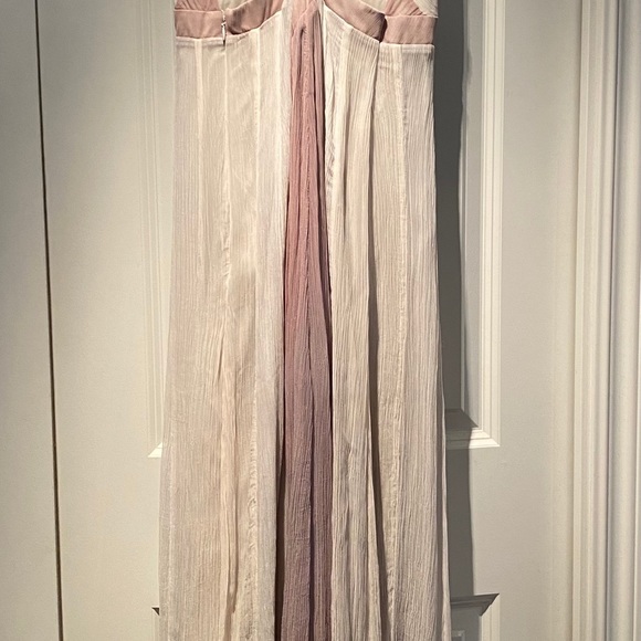 Gorgeous blush multi-tone stroppy maxi dress - Picture 2 of 3